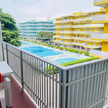 Relax By The Pool-beahost Apartment Bibione