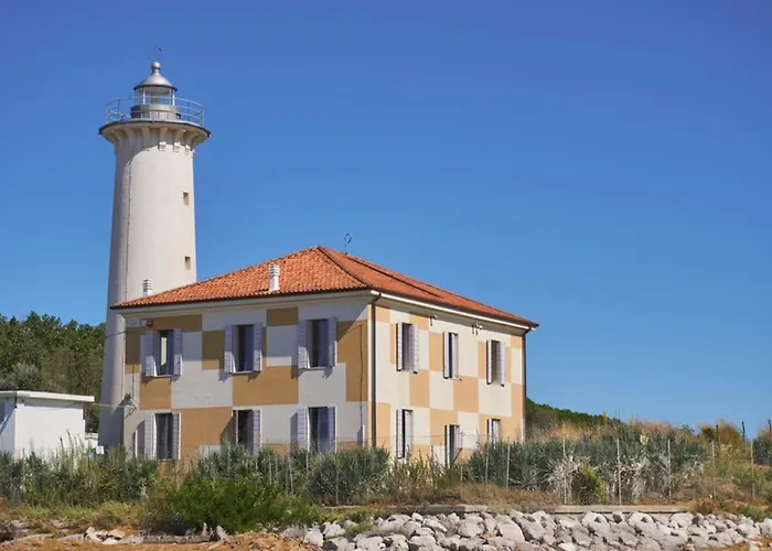 Relax By The Pool-beahost Bibione