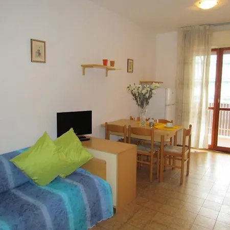 Apartment Relax By The Pool-beahost Bibione